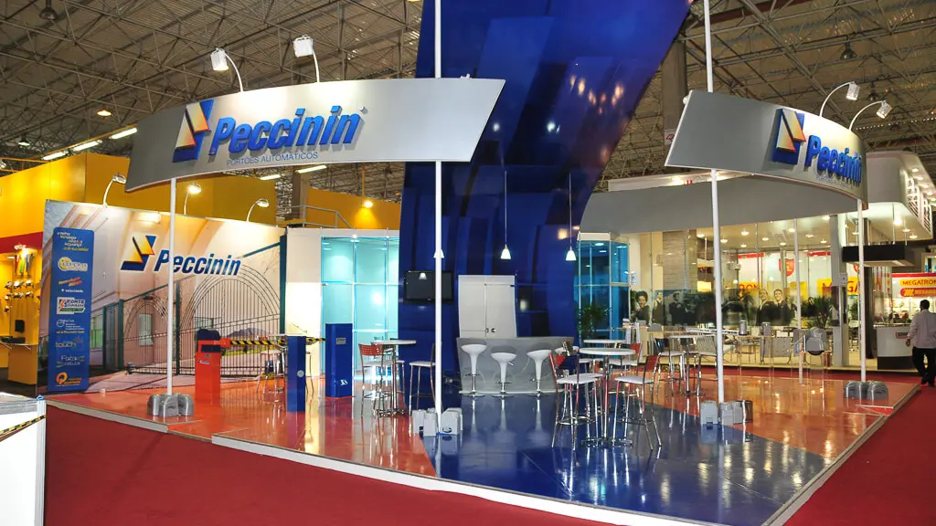 Montagem do stand do expositor Peccinin que executamos na feira Exposec 2011